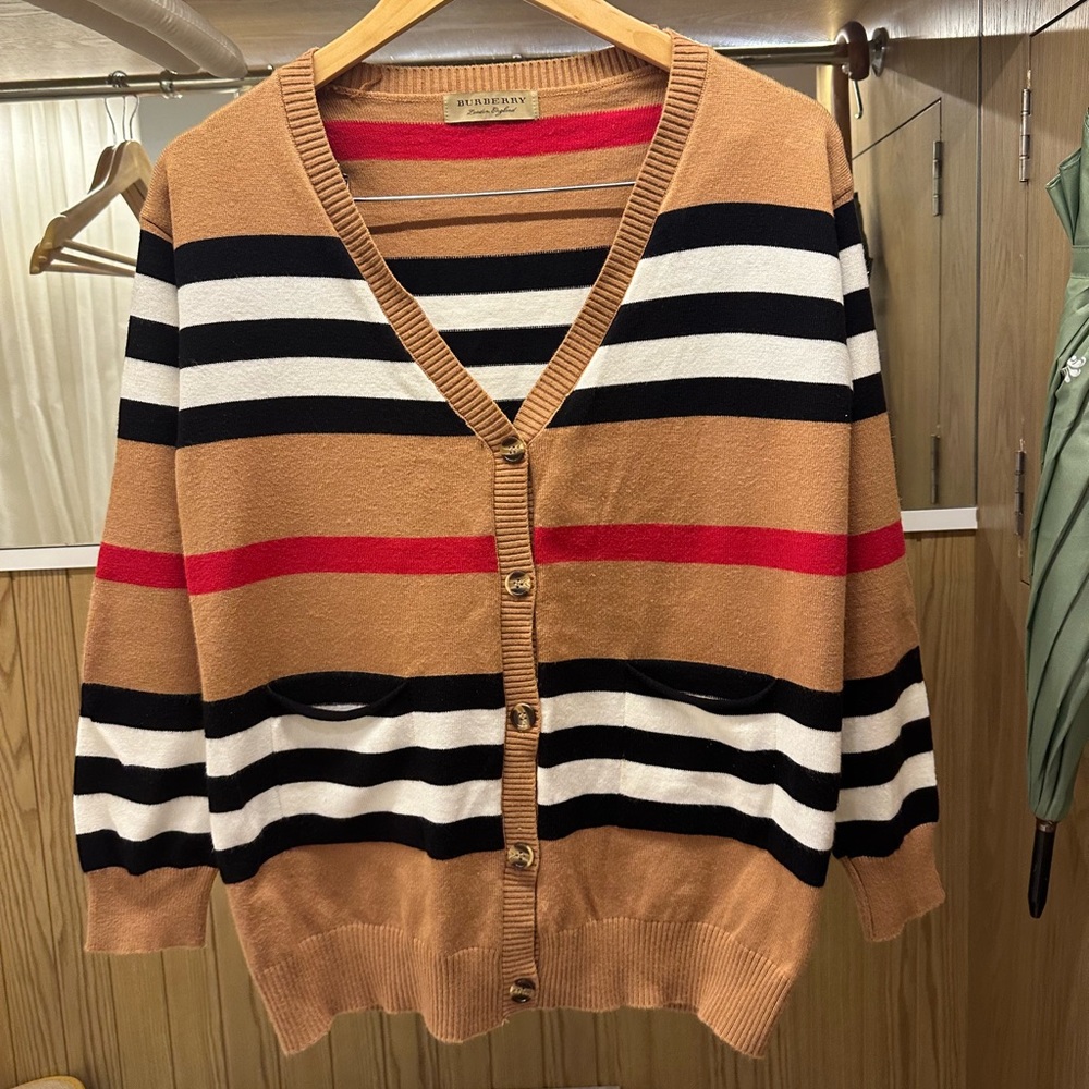 Burberry cardigan